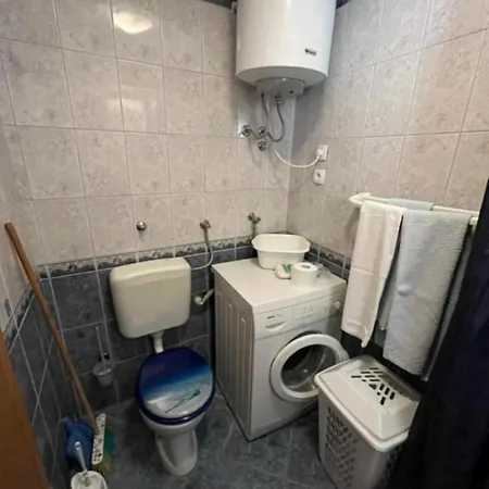 Budi Apartment