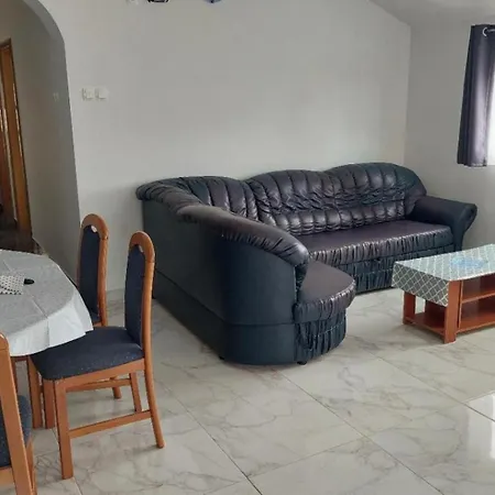 Apartment Budi
